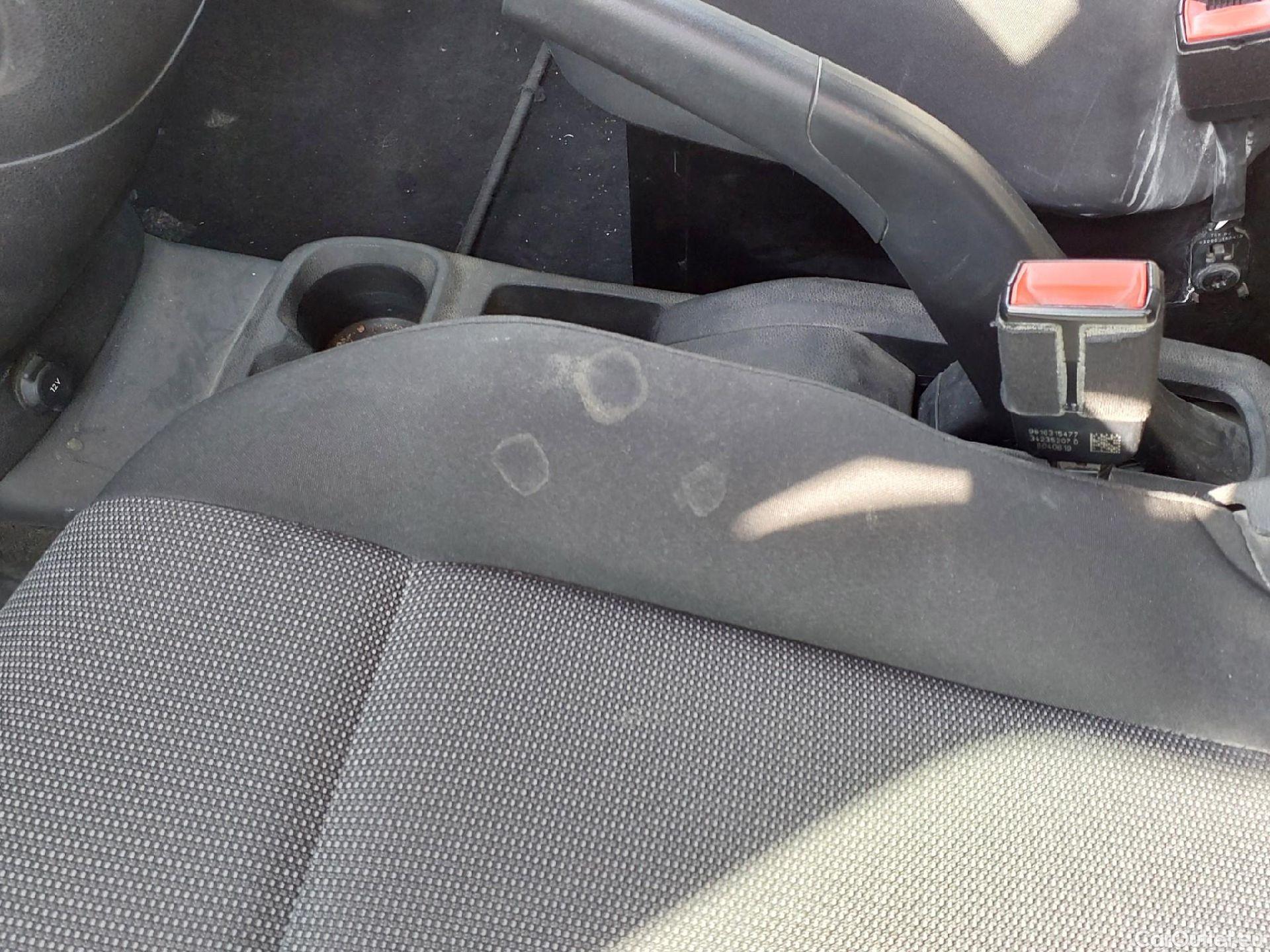  Opel  Combo OPEL  / 2018 / 3P / furgón derivado de turismo 1.6 TD S/S 74kW(100CV) Express L H1 1000 #10