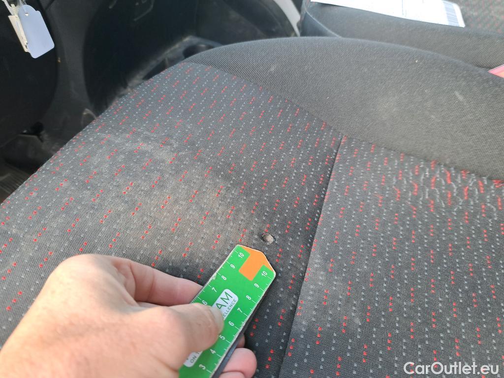  Opel  Movano OPEL  / 2021 / 4P / furgón  Base L2H2 3.5T 2.2 BHDi 88kW #26