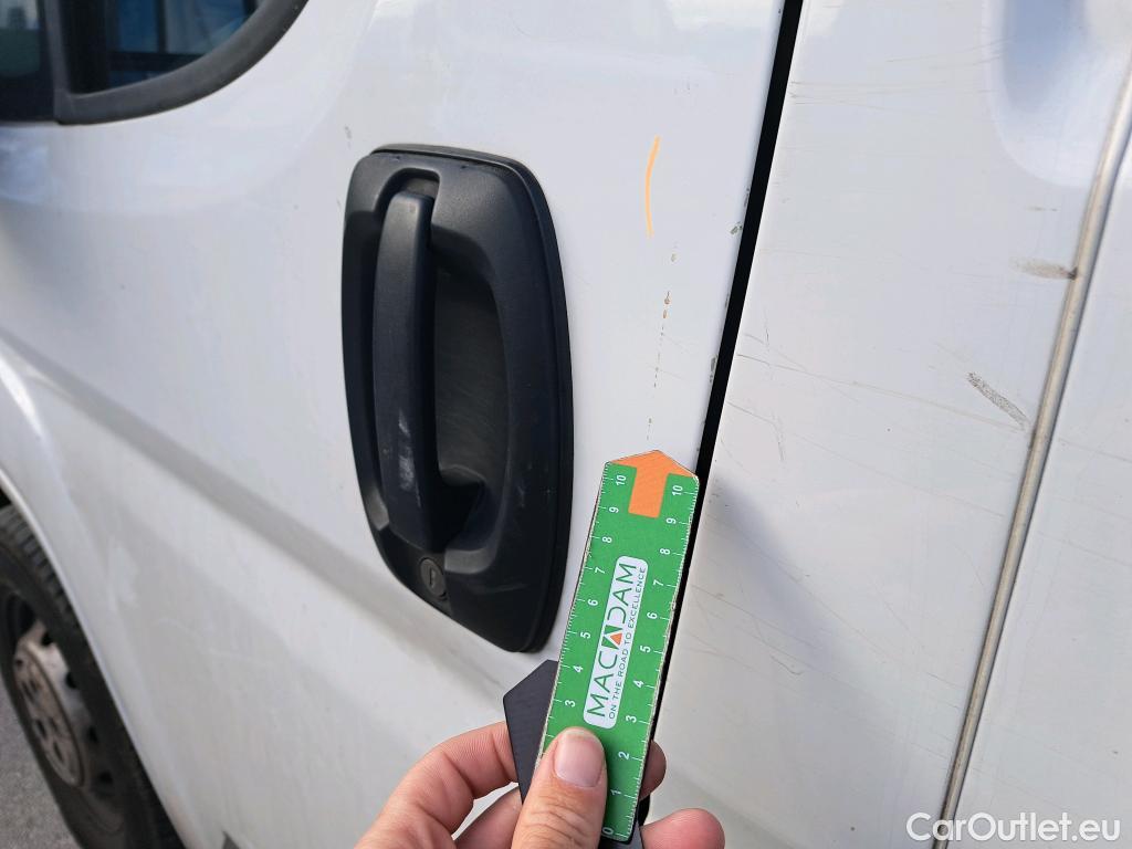  Opel  Movano OPEL  / 2021 / 4P / furgón  Base L2H2 3.5T 2.2 BHDi 88kW #22