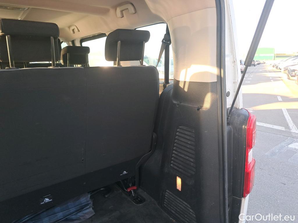  Peugeot  Expert PEUGEOT  Combi 1.6 BlueHDi 120CV  Standard 9 Plazas #43