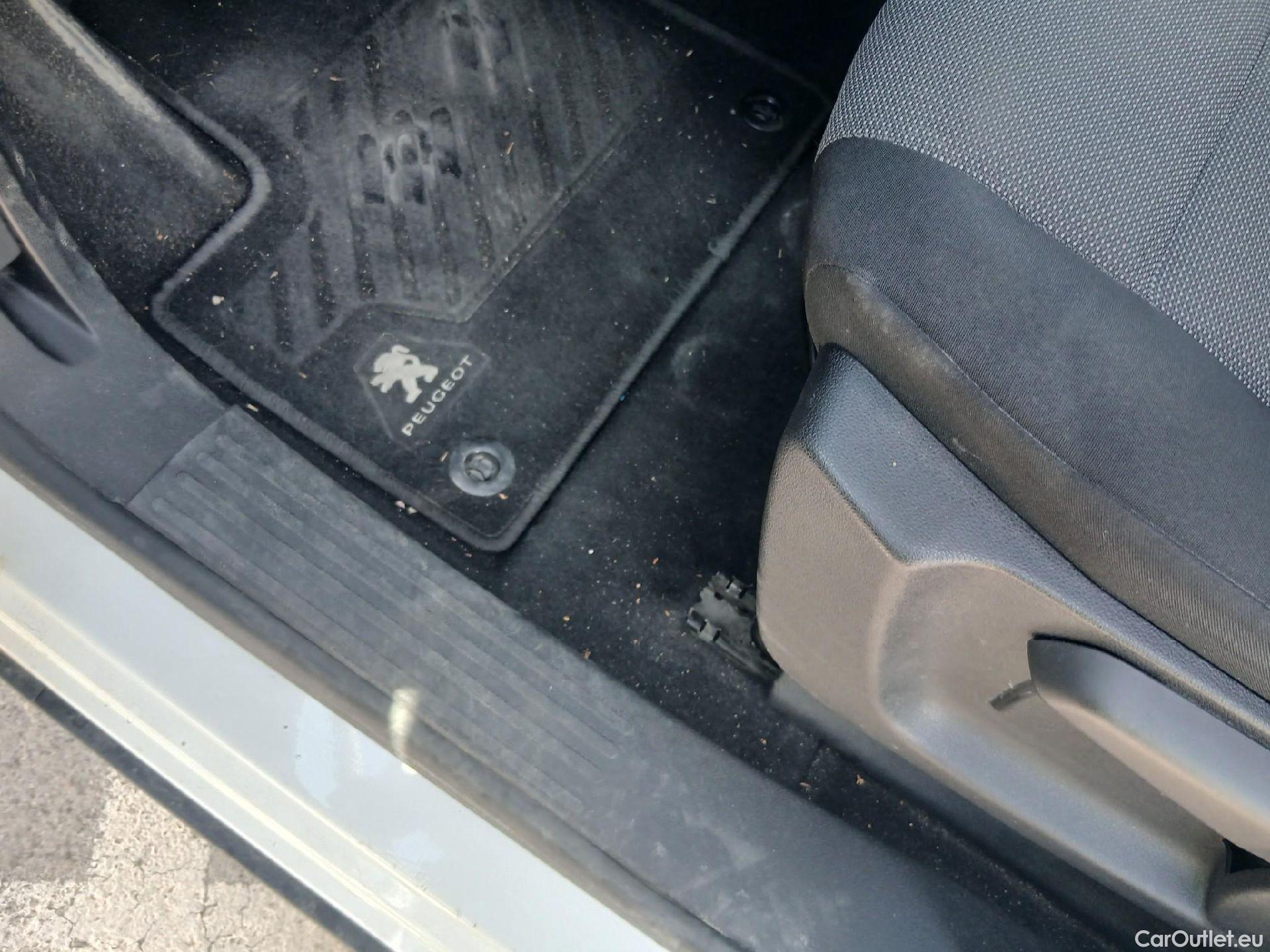  Peugeot  RIFTER PEUGEOT  / 2018 / 4P / combi Access Standard BlueHDi 73kW (CX) #5