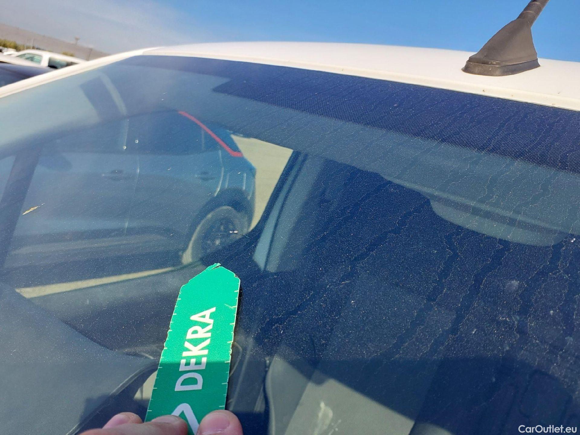  Opel  Combo OPEL  / 2018 / 3P / furgón derivado de turismo 1.6 TD S/S 74kW(100CV) Express L H1 1000 #13