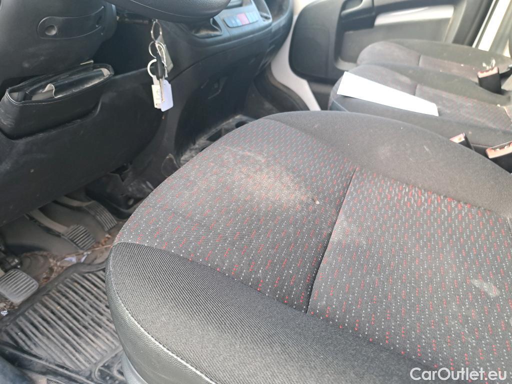  Opel  Movano OPEL  / 2021 / 4P / furgón  Base L2H2 3.5T 2.2 BHDi 88kW #25