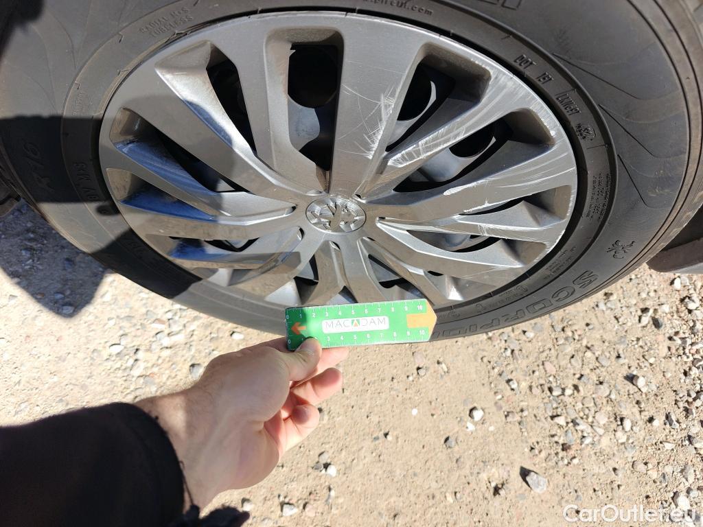  Peugeot  RIFTER PEUGEOT  / 2018 / 5P / combi Active Pack Busin. Standard BlueHDi 73kW #47