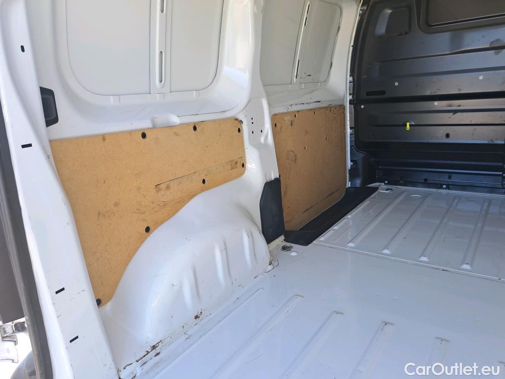  Opel  Vivaro OPEL  / 2019 / 4P / furgón 1.5 Diésel 88kW (120CV) M Std Select #28