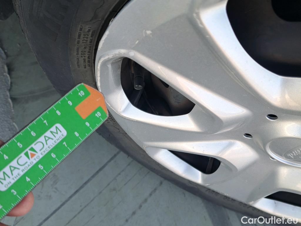  Ford  Transit FORD  Courier/2014/4P/furgón der.turis Van 1.5 TDCi 75kW Trend #15