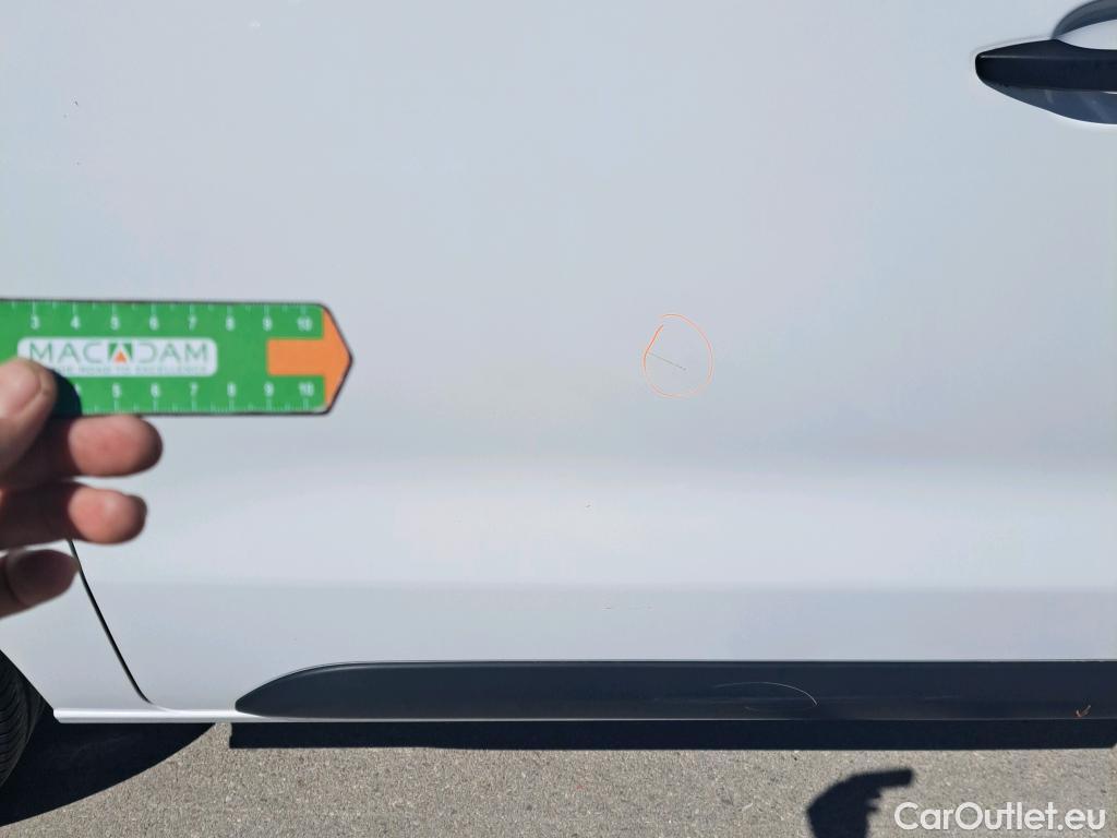  Citroen  Jumpy CITROEN  / 2016 / 4P / combi Combi Talla M BlueHDi 120 S&S Confort #44