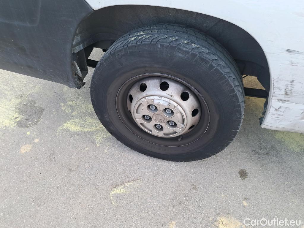  Opel  Movano OPEL  / 2021 / 4P / furgón  Base L2H2 3.5T 2.2 BHDi 88kW #41