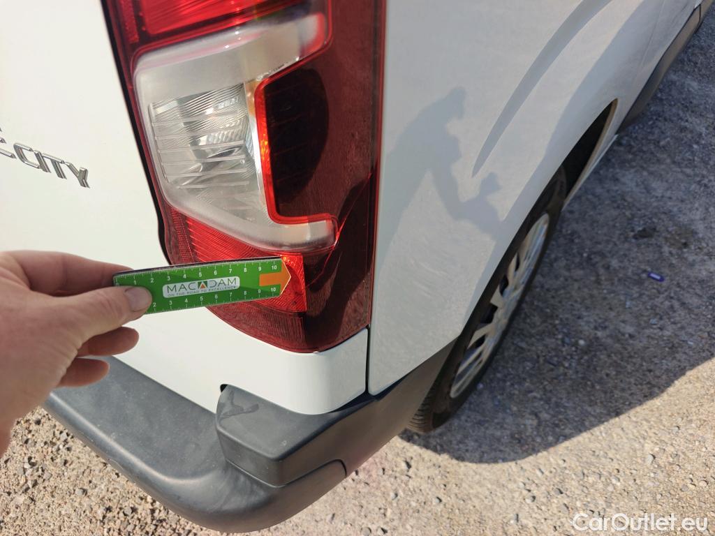  Toyota  Proace TOYOTA  City / 2020 / 4P / combi 1.5D 75kW (100CV) GX L1 #2