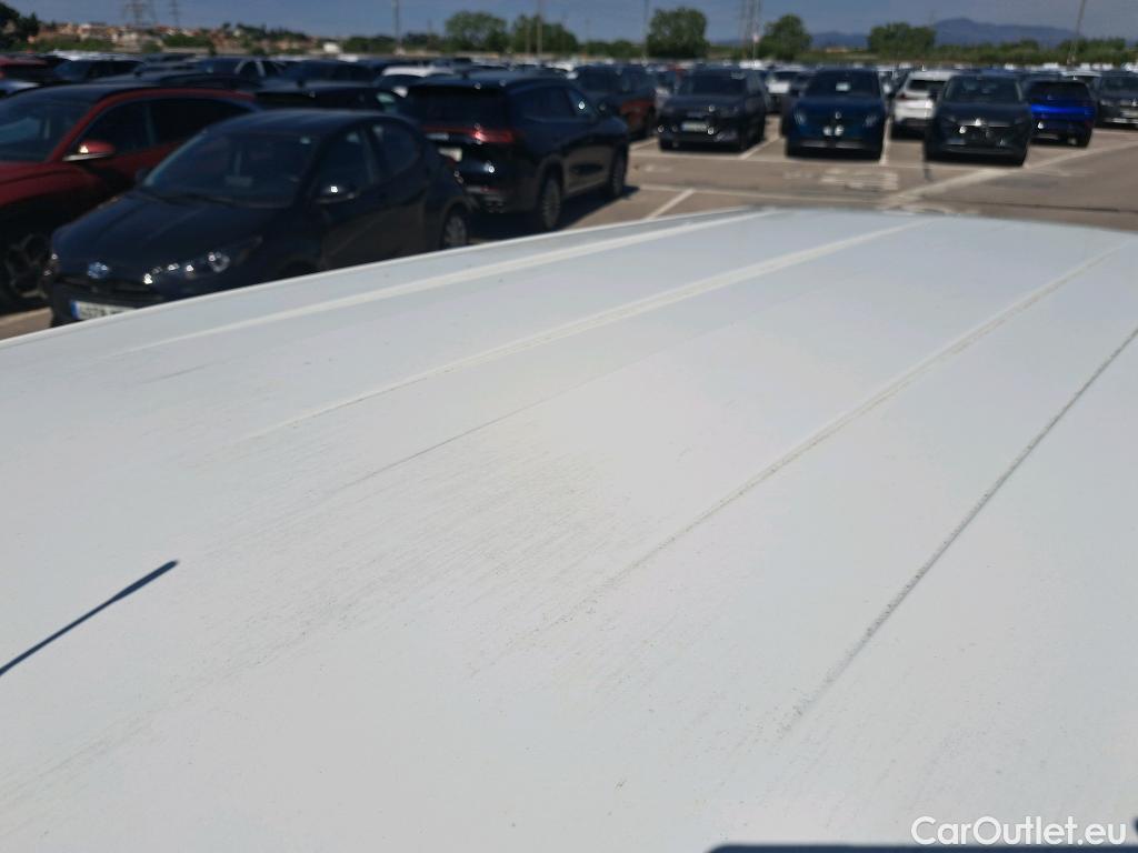  Fiat  Fiorino FIAT  / 2016 / 4P / combi Combi SX N1 1.3 Mjet 59kW (80CV) #2