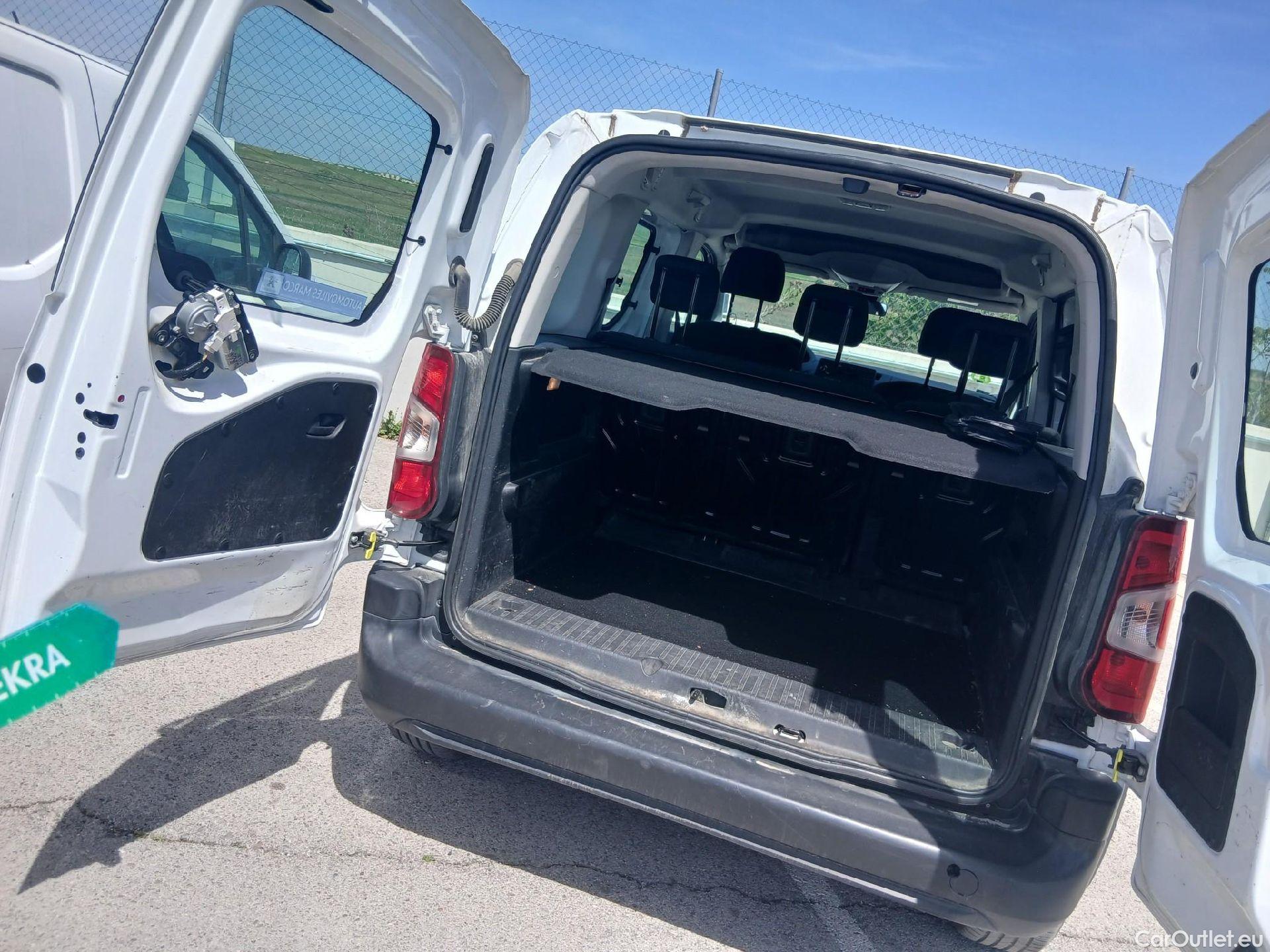  Peugeot  RIFTER PEUGEOT  / 2018 / 4P / combi Access Standard BlueHDi 73kW (CX) #2