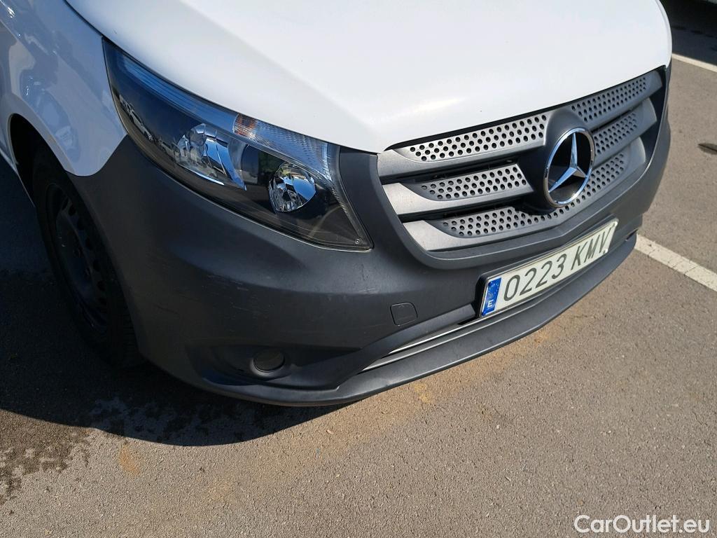  Mercedes  Vito MERCEDES-BENZ  / 2014 / 4P / furgón 111 CDI Larga #20
