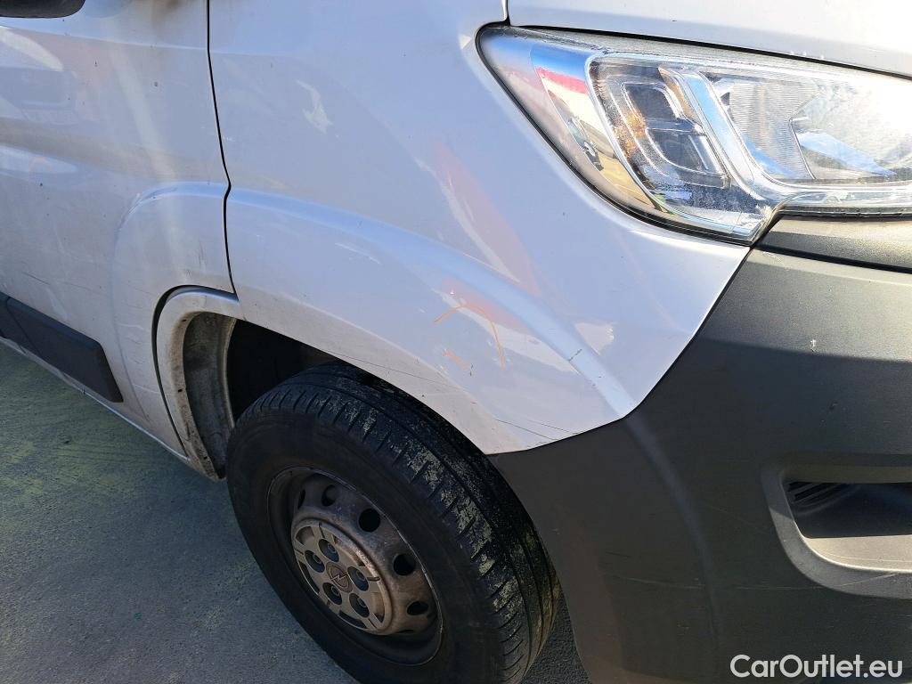  Opel  Movano OPEL  / 2021 / 4P / furgón  Base L2H2 3.5T 2.2 BHDi 88kW #29