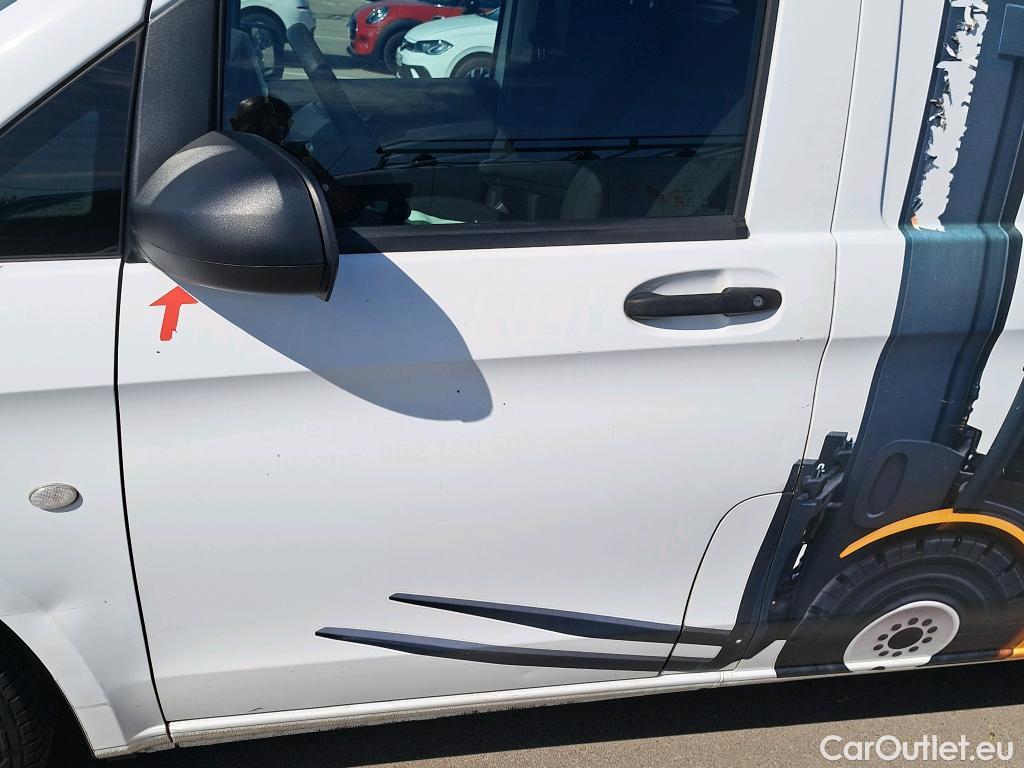  Mercedes  Vito MERCEDES-BENZ  / 2014 / 4P / furgón 111 CDI Larga #15