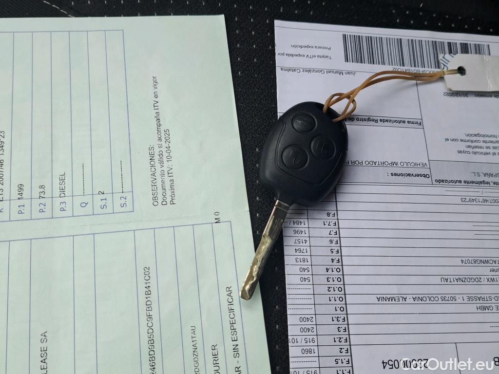  Ford  Transit FORD  Courier/2014/4P/furgón der.turis Van 1.5 TDCi 75kW Trend #2