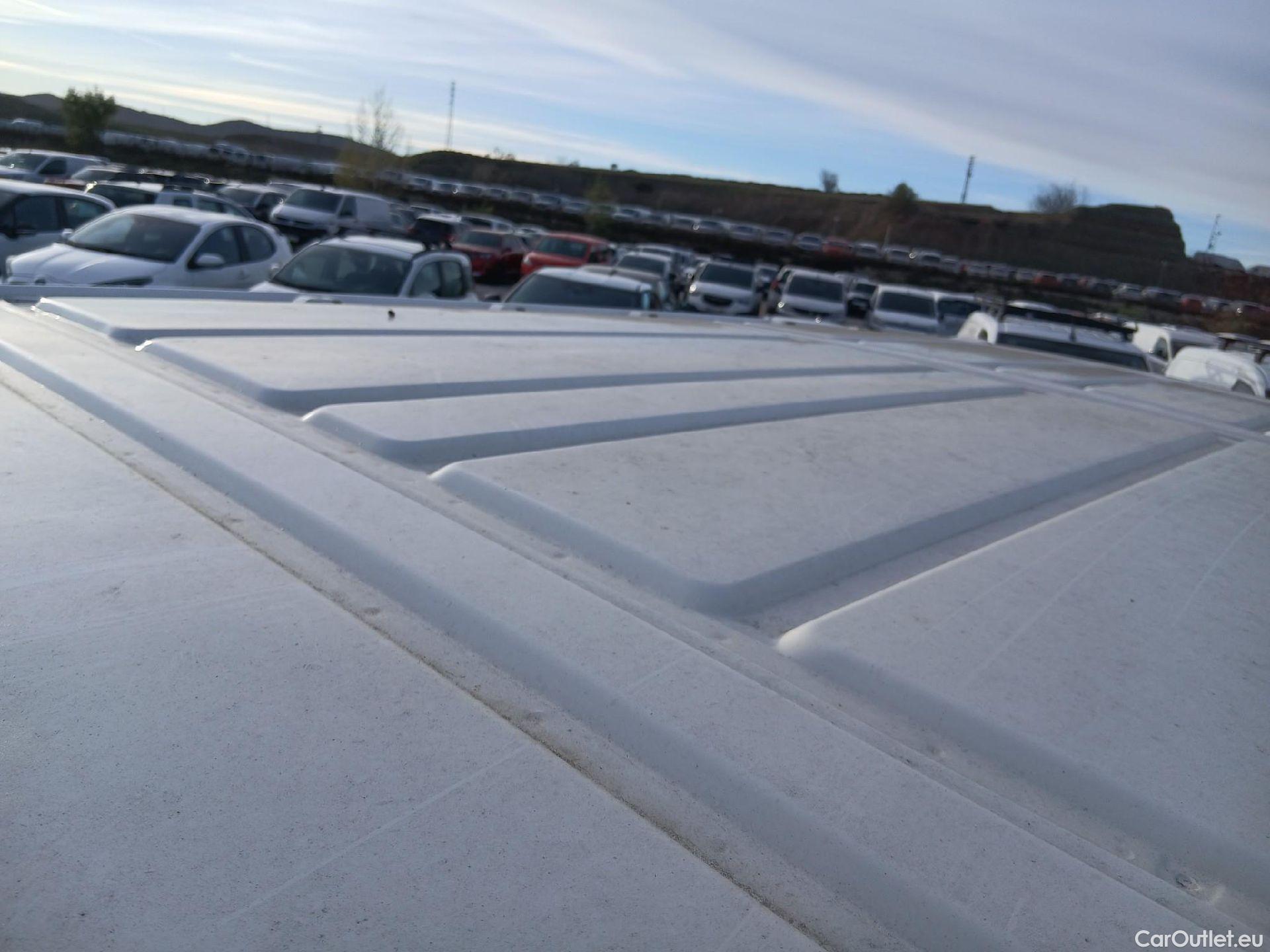  Peugeot  Expert PEUGEOT  / 2016 / 4P / furgón Furgón Pro 1.5 BlueHDi 120 Standard #16