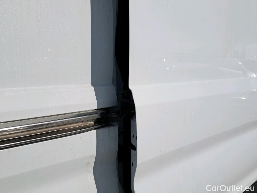  Ford  Transit FORD  / 2013 / 4P / furgón 350 96kW L3H2 Van Trend FWD MHEV #19