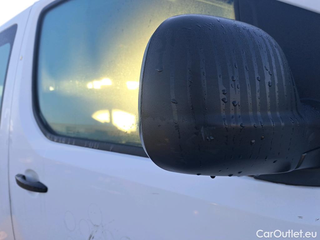  Peugeot  Expert PEUGEOT  Combi 1.6 BlueHDi 120CV  Standard 9 Plazas #34