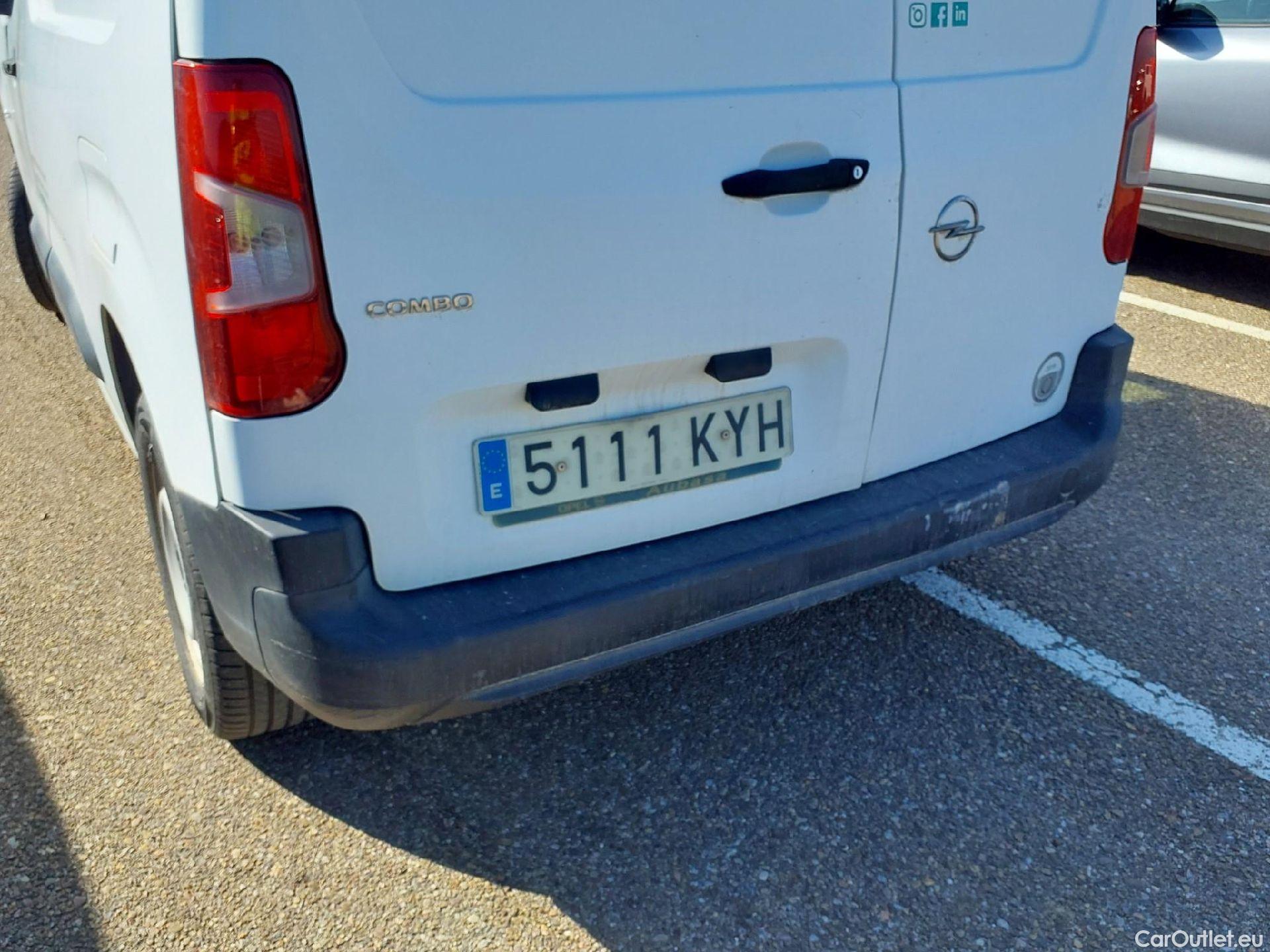  Opel  Combo OPEL  / 2018 / 3P / furgón derivado de turismo 1.6 TD S/S 74kW(100CV) Express L H1 1000 #17