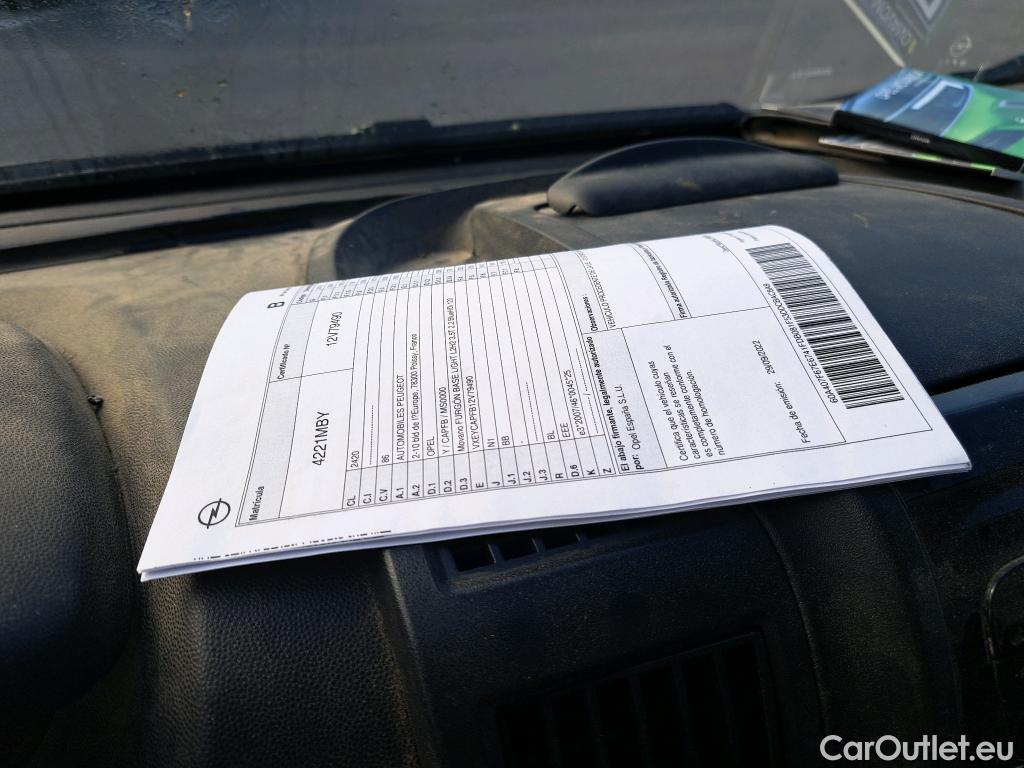  Opel  Movano OPEL  / 2021 / 4P / furgón  Base L2H2 3.5T 2.2 BHDi 88kW #39