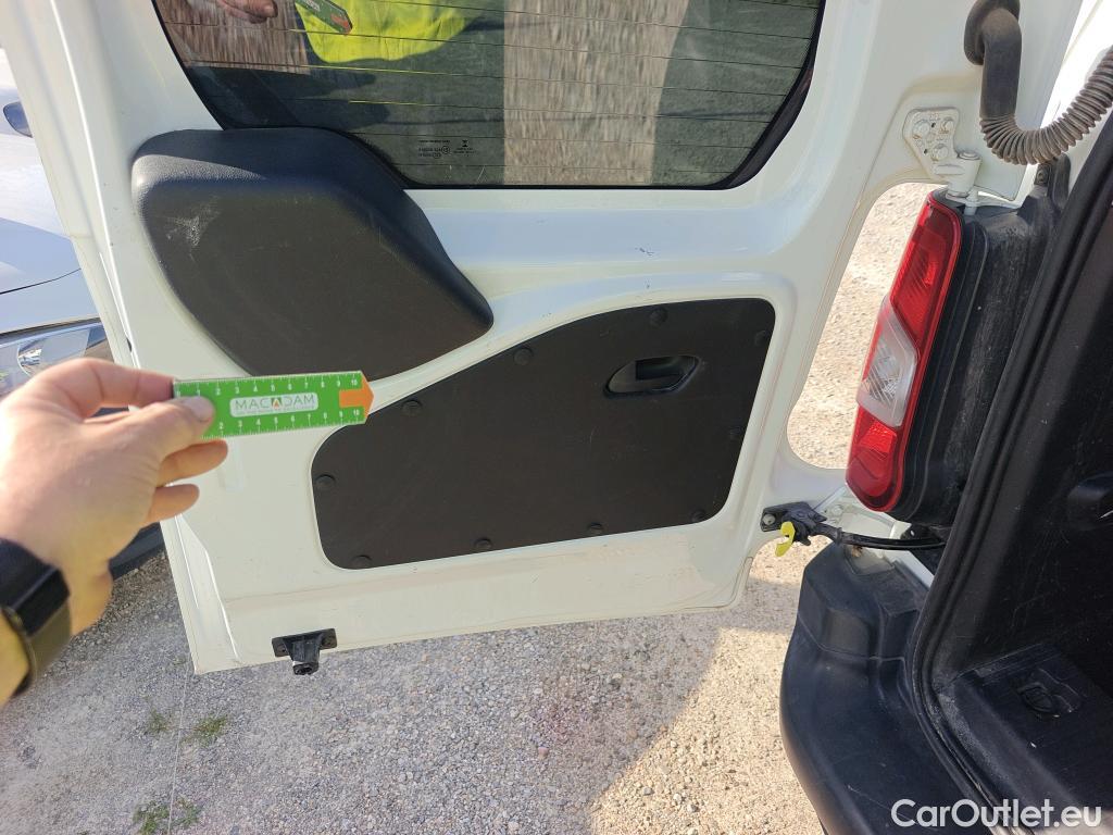  Toyota  Proace TOYOTA  City / 2020 / 4P / combi 1.5D 75kW (100CV) GX L1 #24