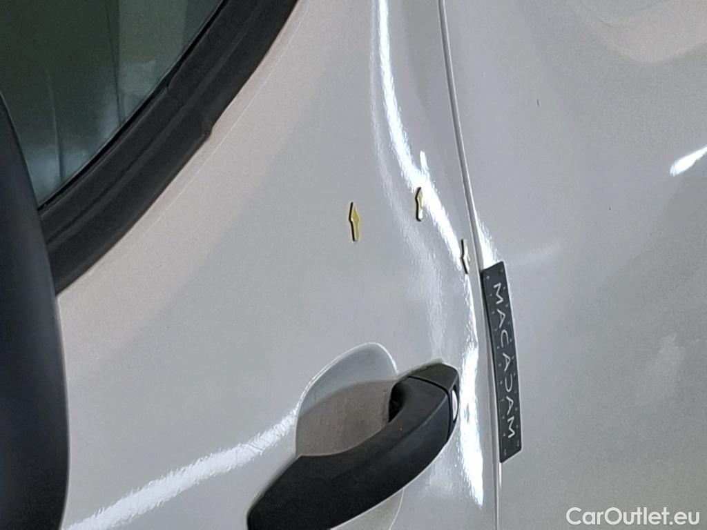  Citroen  Berlingo  Fourgon Driver M 1000 1.5 BlueHDi 100CV BVM5 E6dT #40