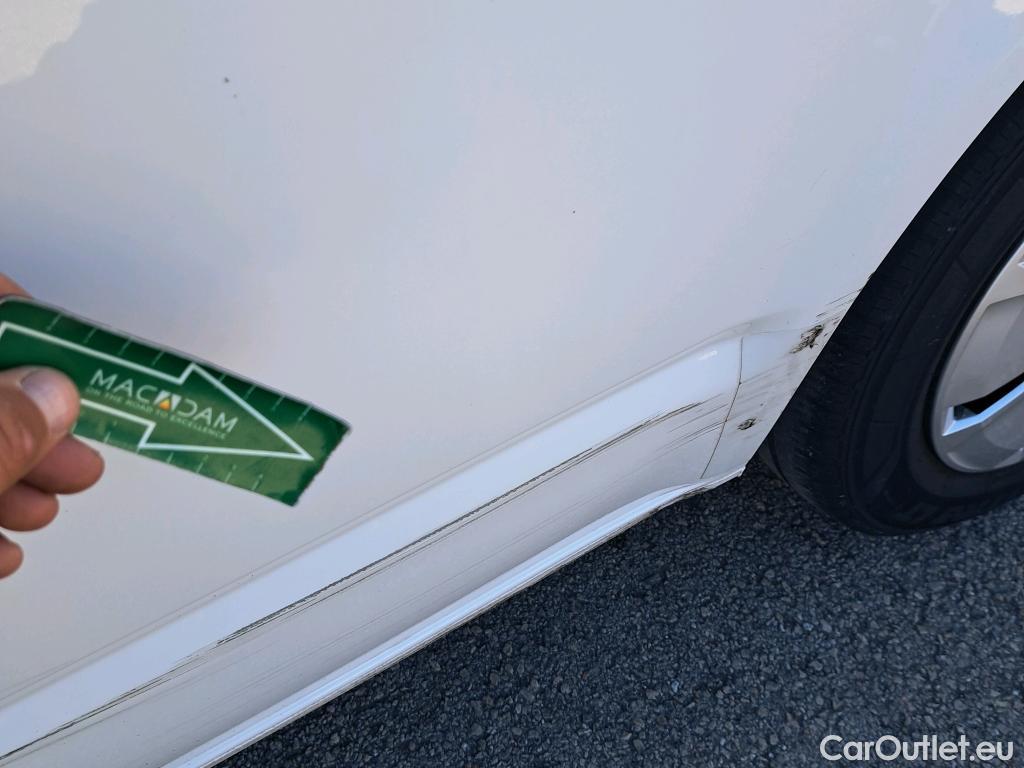  Volkswagen  Transporter  / 2020 / 4P / furgón Corto TN 2.0 TDI 81kW (110CV) #2