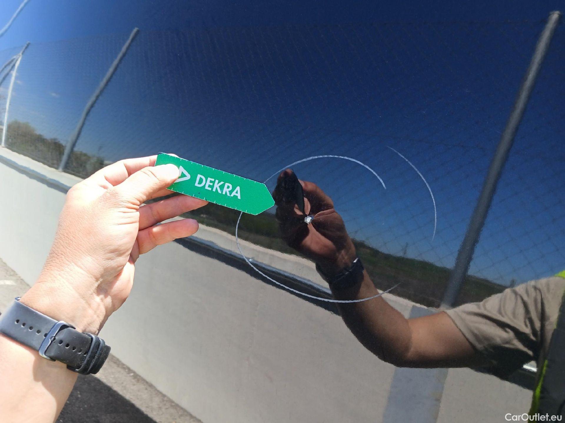  Volkswagen  Caddy VOLKSWAGEN  / 2015 / 4P / furgón derivado de turismo Profesional Furgón 2.0 TDI 55kW BMT #35