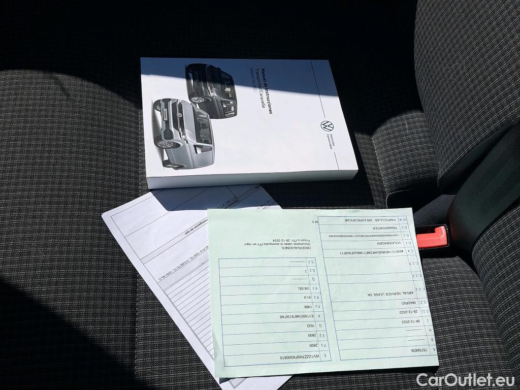  Volkswagen  Transporter  / 2020 / 4P / furgón Corto TN 2.0 TDI 81kW (110CV) #4