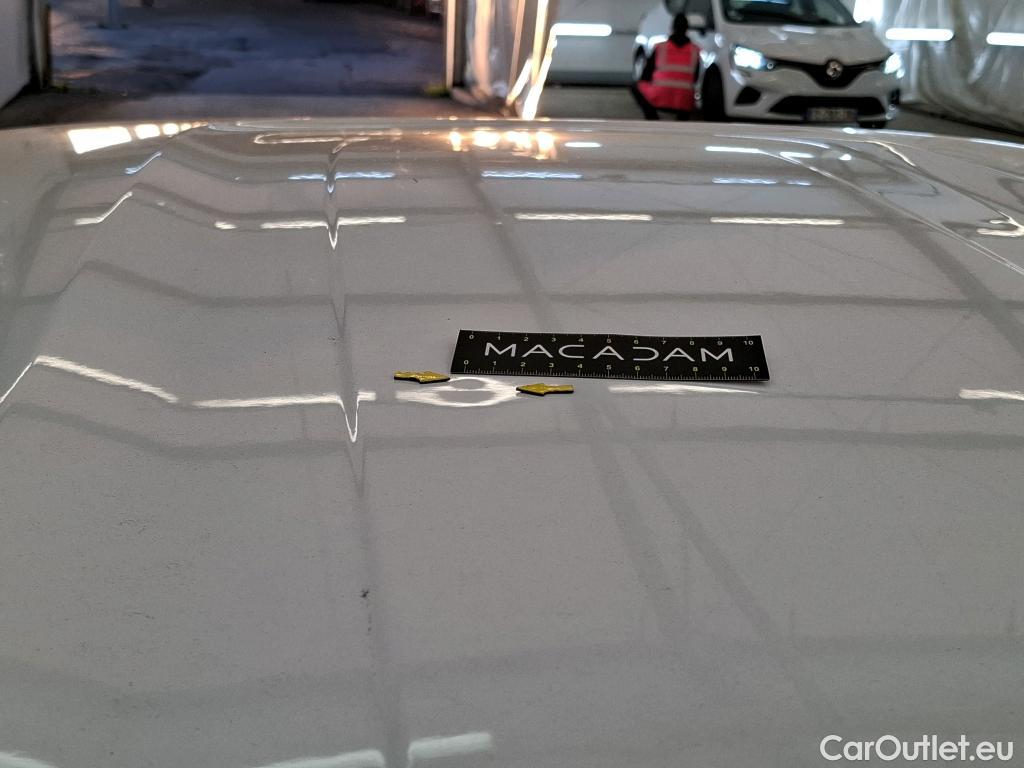  Citroen  C3  Société Feel 1.5 BlueHDI 100CV BVM6 E6dT #1