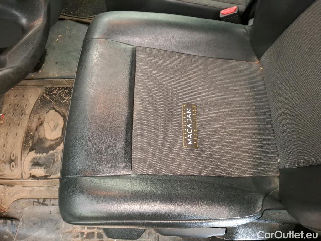  Citroen  Jumpy  Fourgon Club M 2.0 BlueHDi 120CV BVM6 E6dT #25