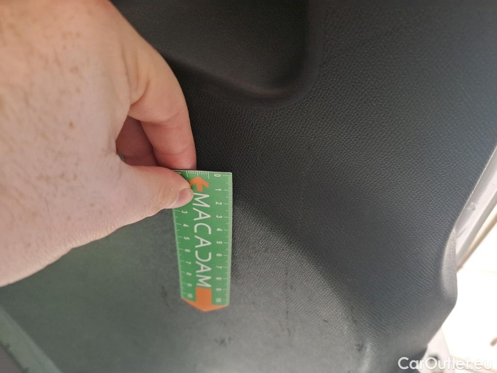  Citroen  C4  Berline Feel Nav Business R 1.5 BlueHDI 110CV BVM6 E6d #30