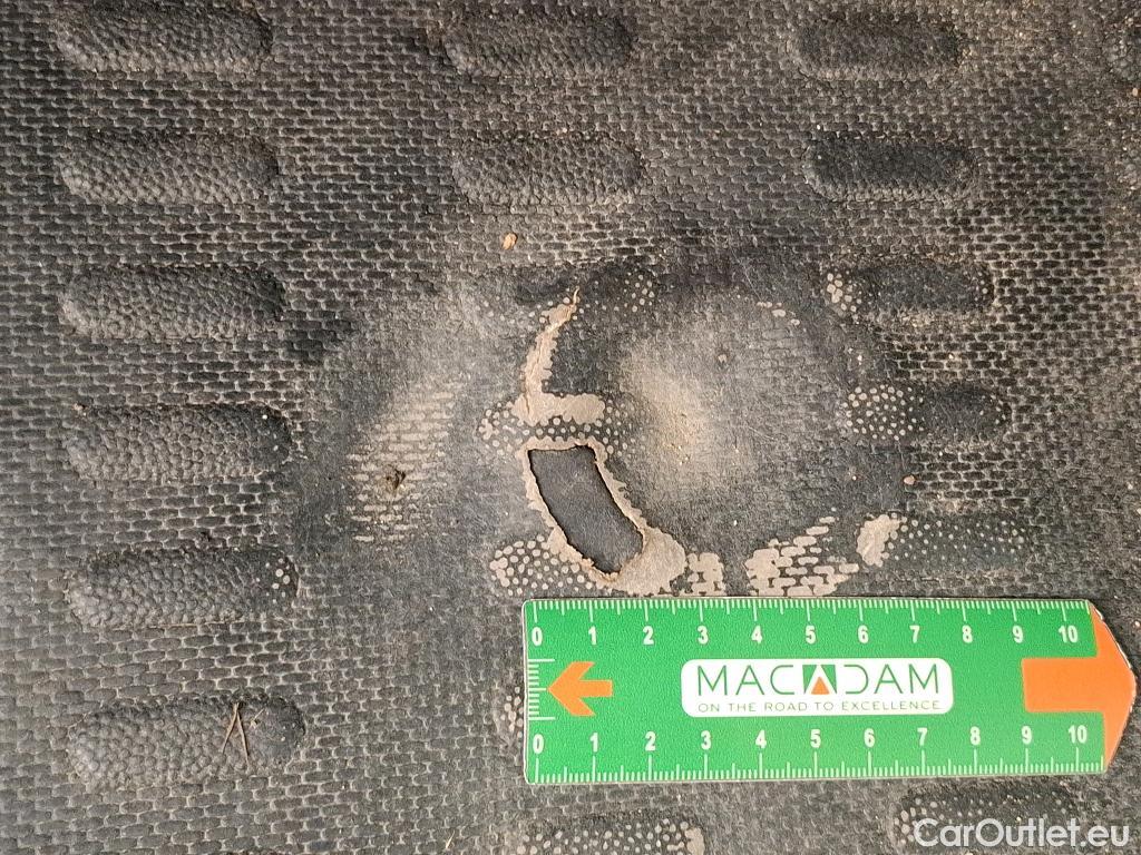  Citroen  Berlingo  Fourgon Club XL 950 1.5 BlueHDi 130CV BVA8 E6dT #26