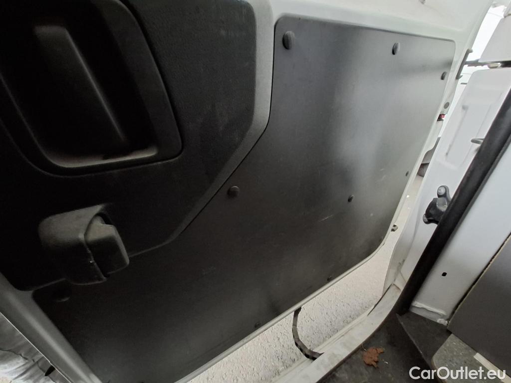  Citroen  Jumpy  Fourgon Club M 2.0 BlueHDi 120CV BVM6 E6dT #34