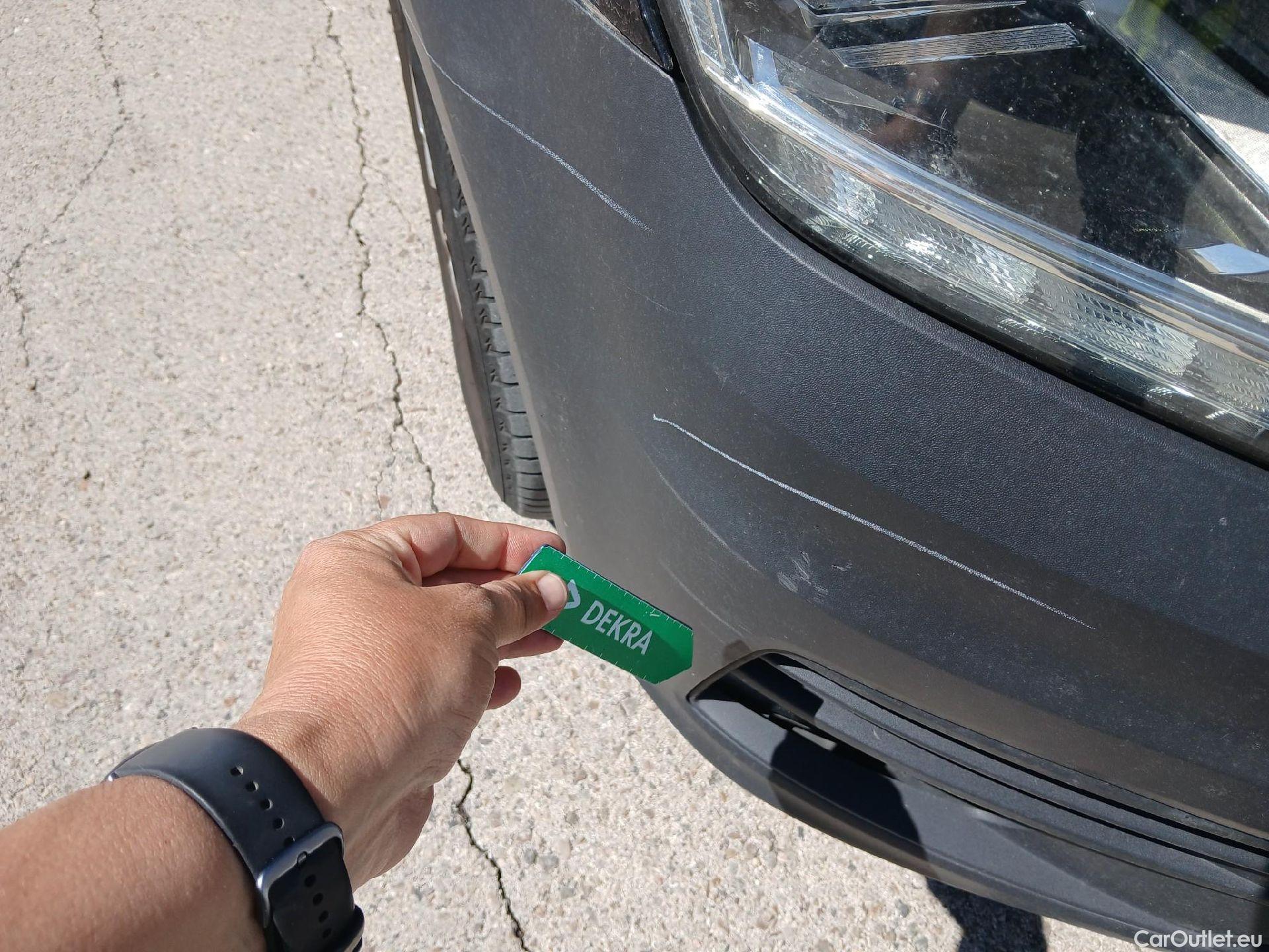  Volkswagen  Caddy VOLKSWAGEN  / 2015 / 4P / furgón derivado de turismo Profesional Furgón 2.0 TDI 55kW BMT #21