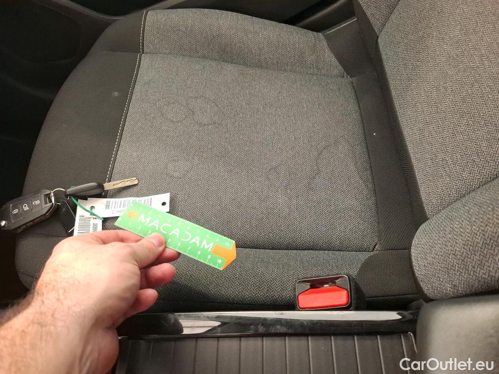  Citroen  C4  Berline Feel Nav Business R 1.5 BlueHDI 110CV BVM6 E6d #39