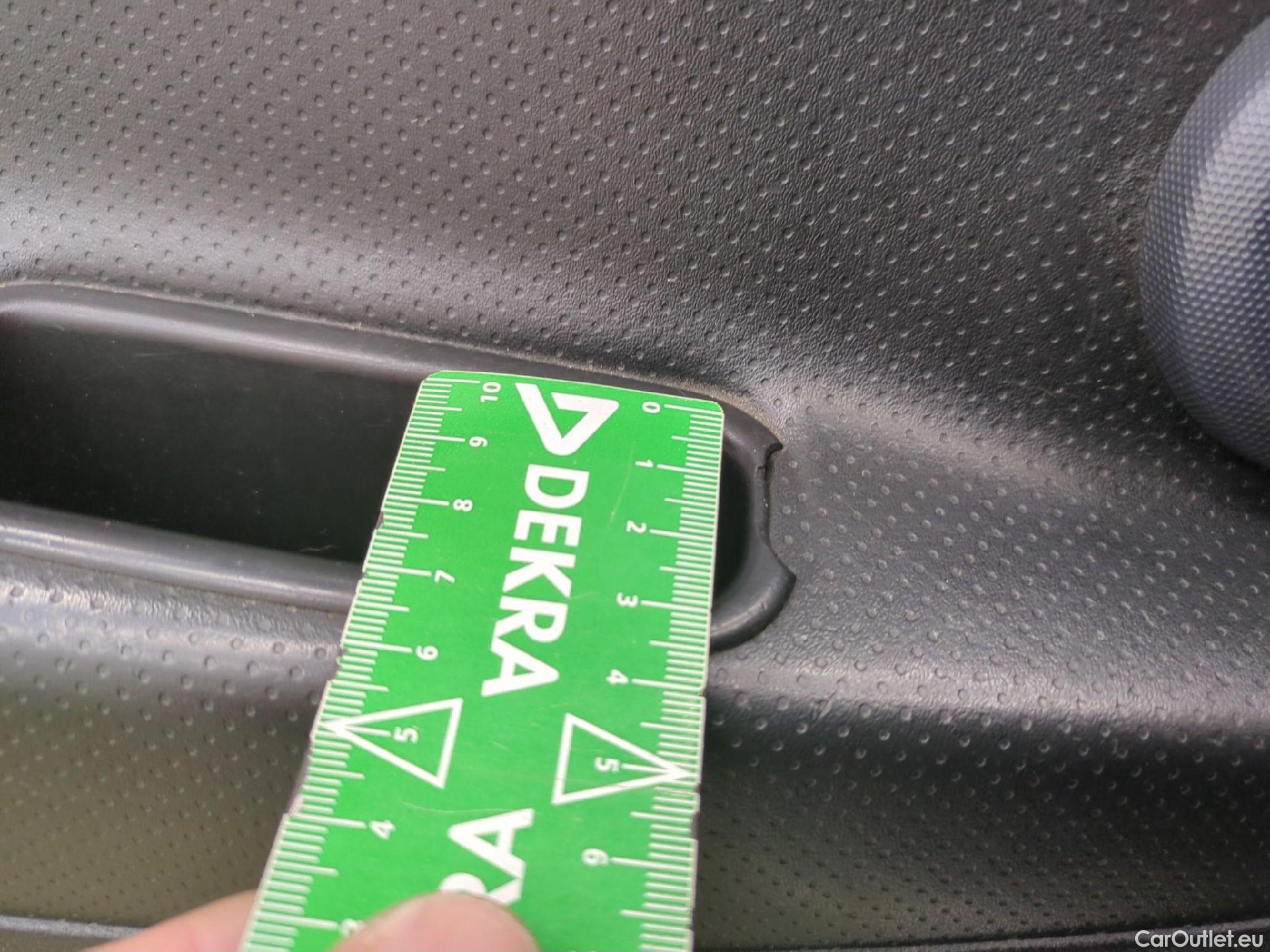  Nissan  NV200 NISSAN  VU 4p Fourgon 1,5L dCi 90ch Business #53