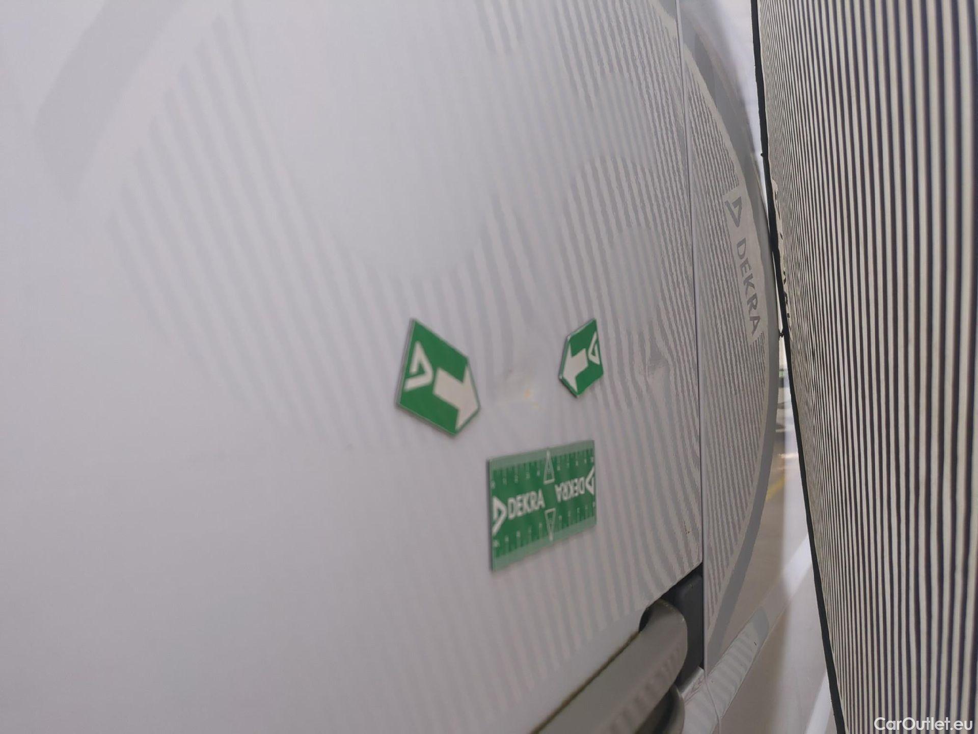  Fiat  Ducato FIAT  VU 4p Fourgon Maxi 3.5 XL H2 2.3 Mjet 130 Pack Pro Nav #52