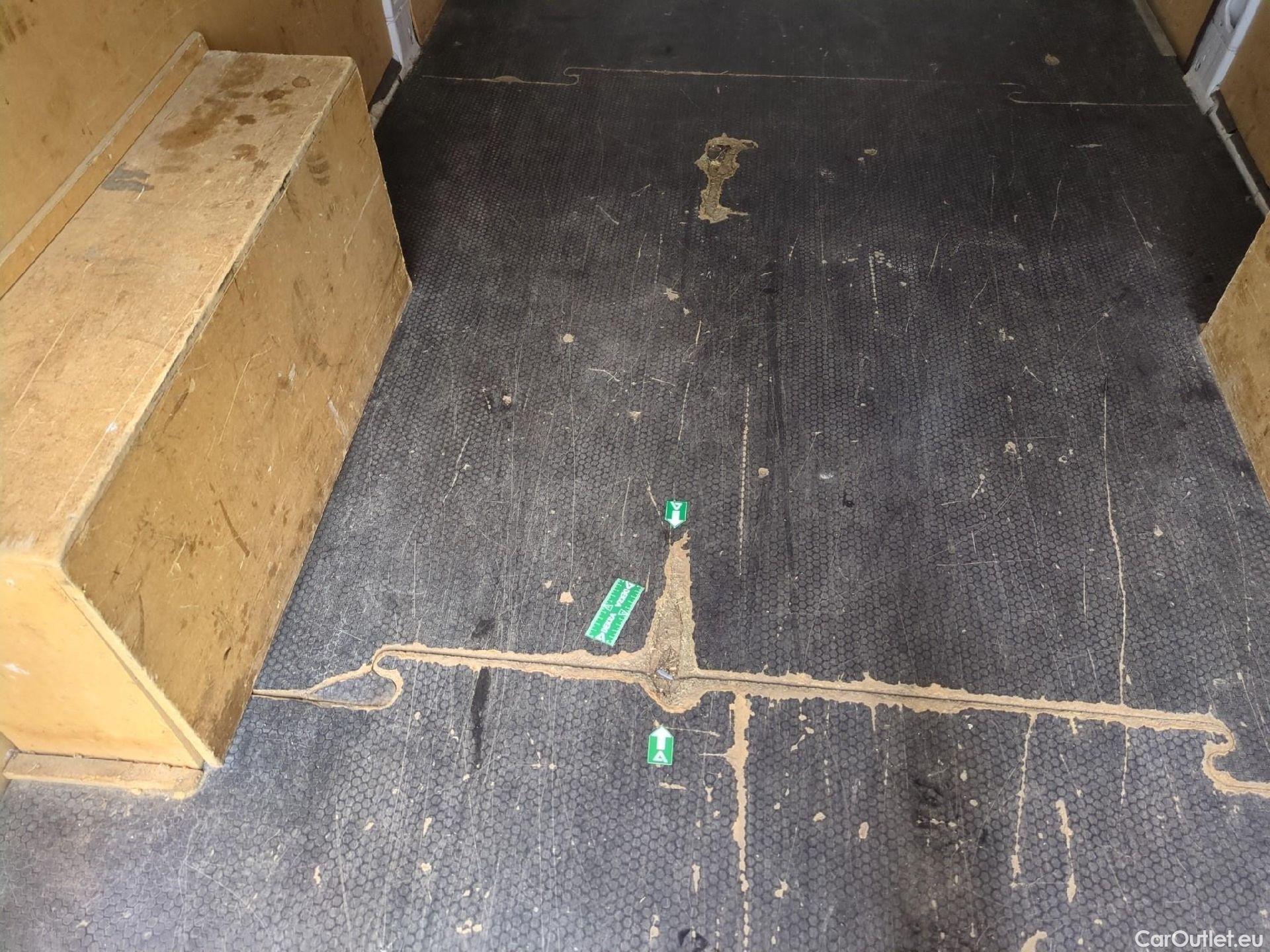  Fiat  Ducato FIAT  VU 4p Fourgon Maxi 3.5 XL H2 2.3 Mjet 130 Pack Pro Nav #5