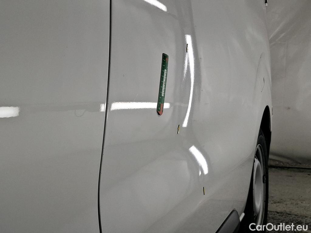  Peugeot  Expert PEUGEOT  / 2016 / 4P / Fourgon tôlé 1.5 BLUEHDI 120 S&S STANDARD PREMIUM #2