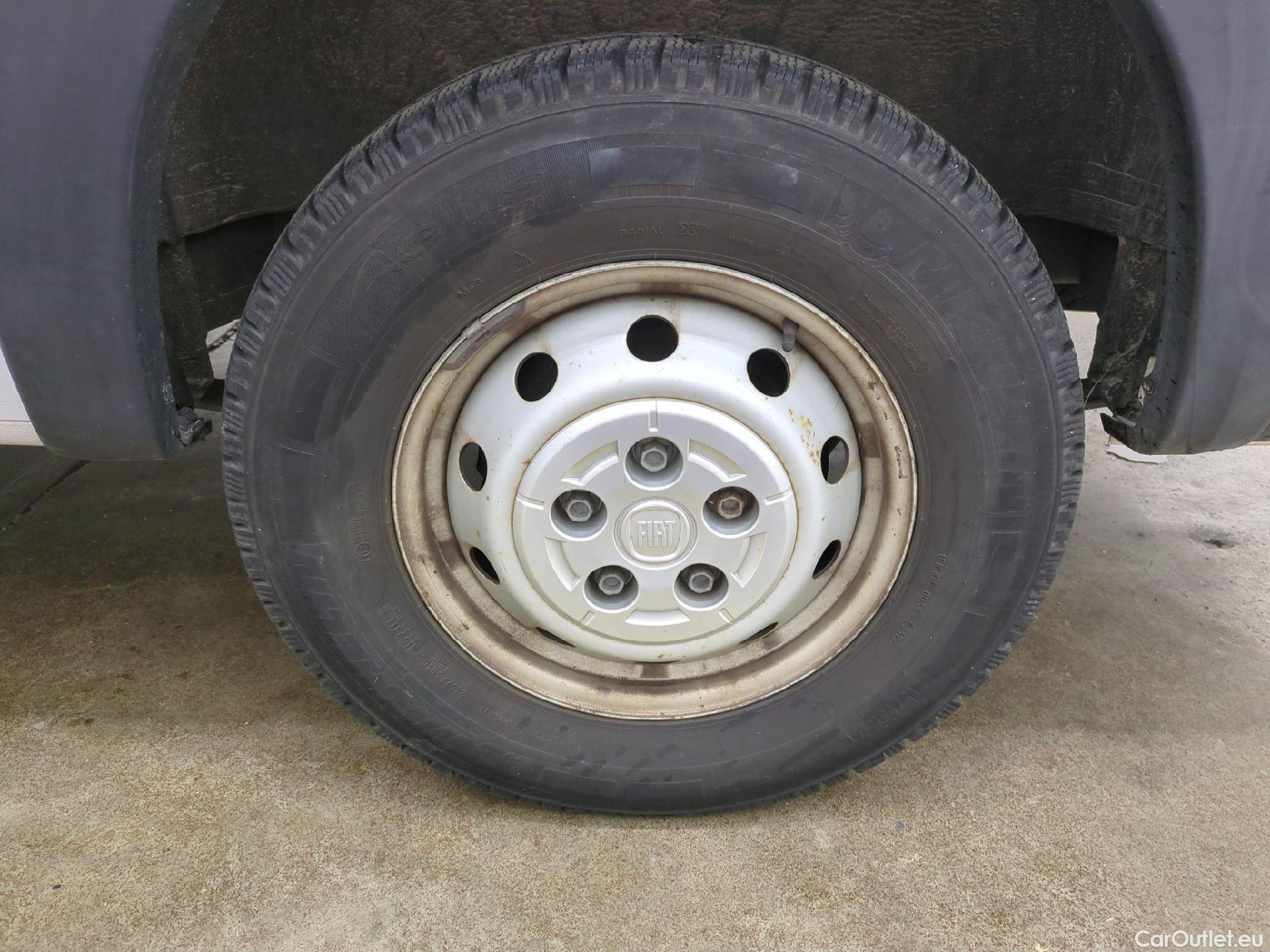  Fiat  Ducato FIAT  VU 4p Fourgon Maxi 3.5 XL H2 2.3 Mjet 130 Pack Pro Nav #3