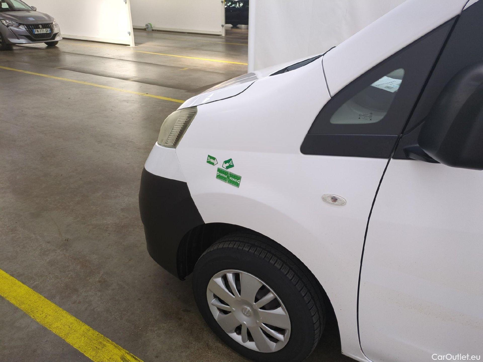  Nissan  NV200 NISSAN  VU 4p Fourgon 1,5L dCi 90ch Business #17