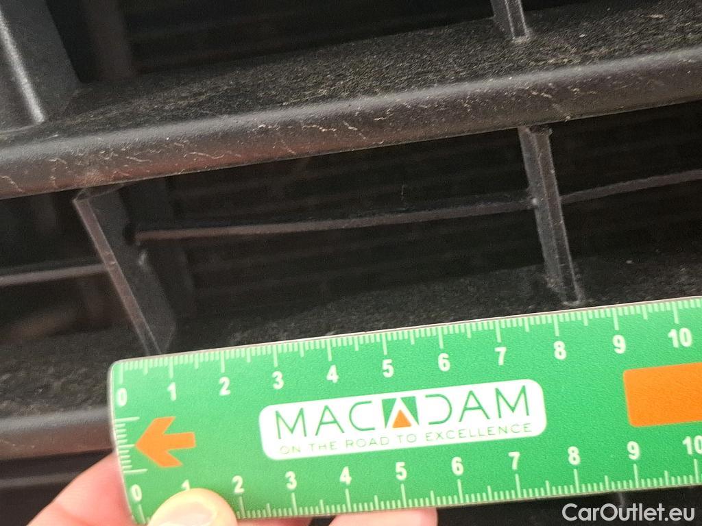  Peugeot  Expert PEUGEOT  / 2016 / 4P / Fourgon tôlé 1.5 BLUEHDI 120 S&S STANDARD PREMIUM #9