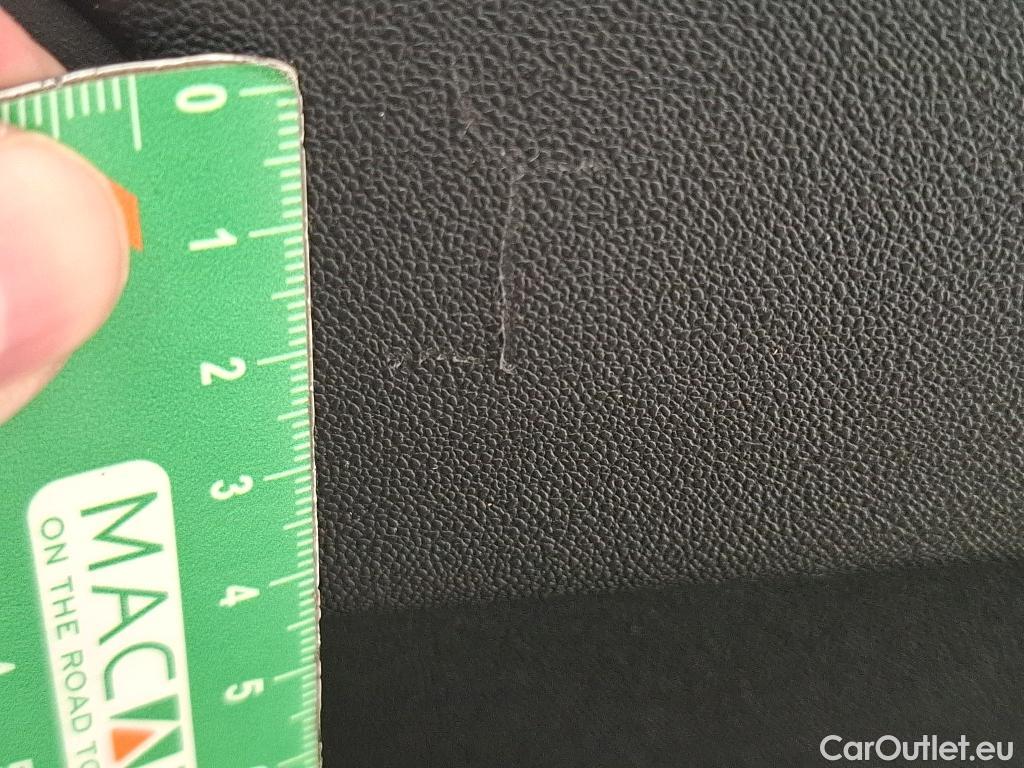  Peugeot  208  Affaire Premium Pack 1.5 HDi 100CV BVM6 E6dT #8