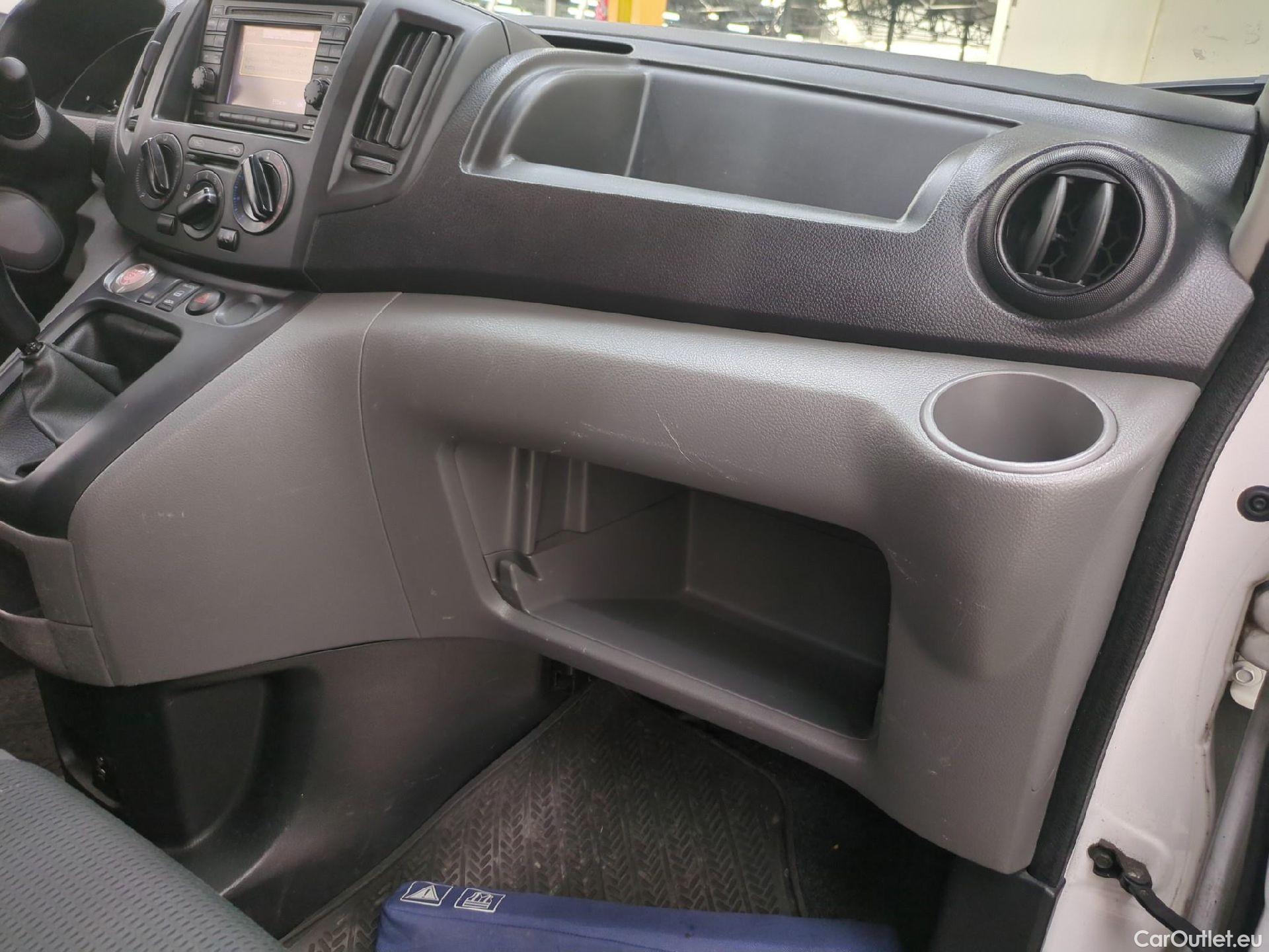  Nissan  NV200 NISSAN  VU 4p Fourgon 1,5L dCi 90ch Business #1