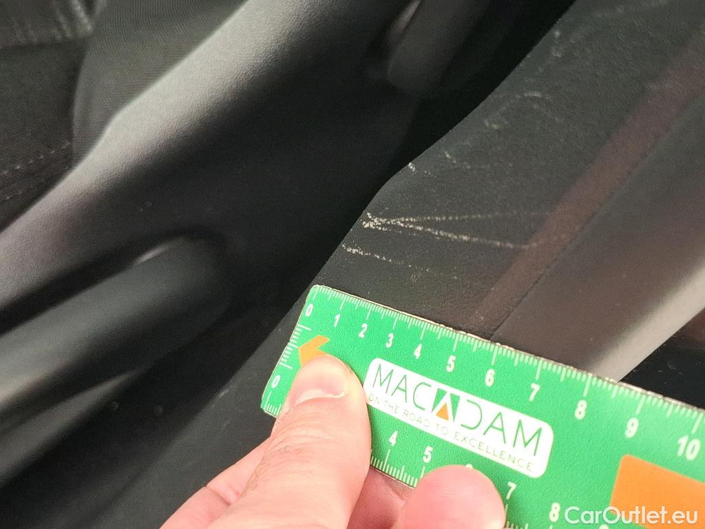  Peugeot  208  Affaire Premium Pack 1.5 HDi 100CV BVM6 E6dT #10