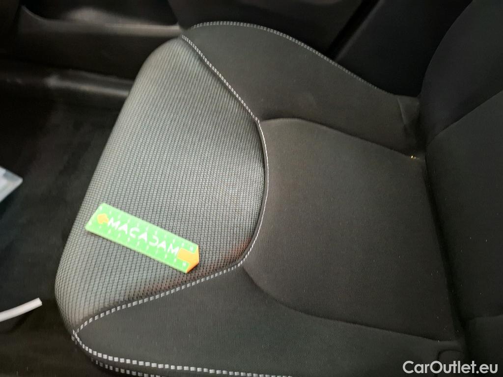  Renault  Clio RENAULT  Société VU 5p Berline Air dCi 75 - 18 #24