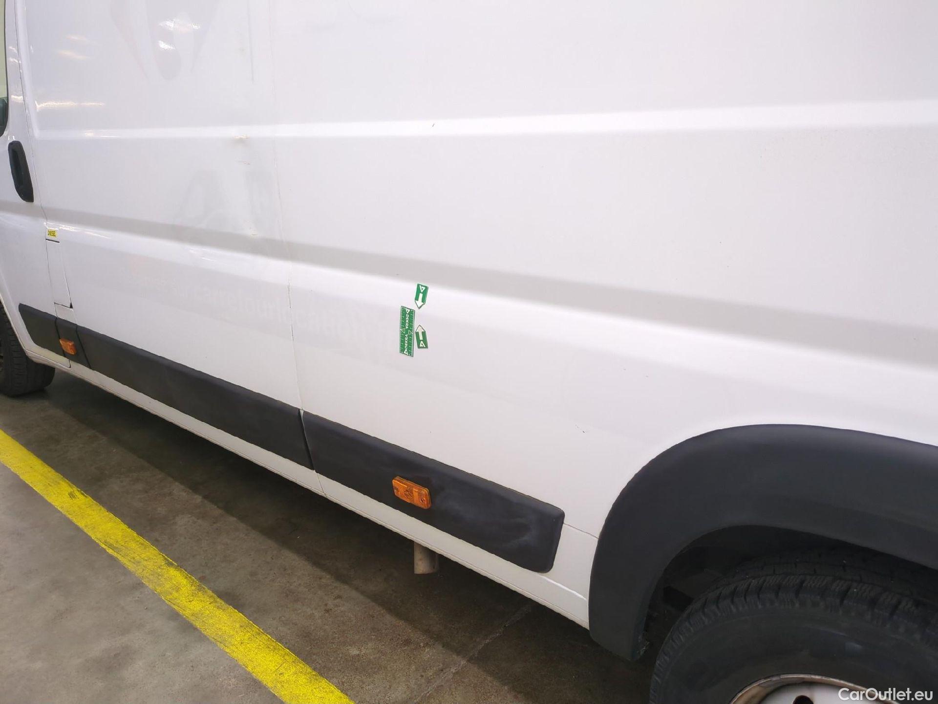  Fiat  Ducato FIAT  VU 4p Fourgon Maxi 3.5 XL H2 2.3 Mjet 130 Pack Pro Nav #26