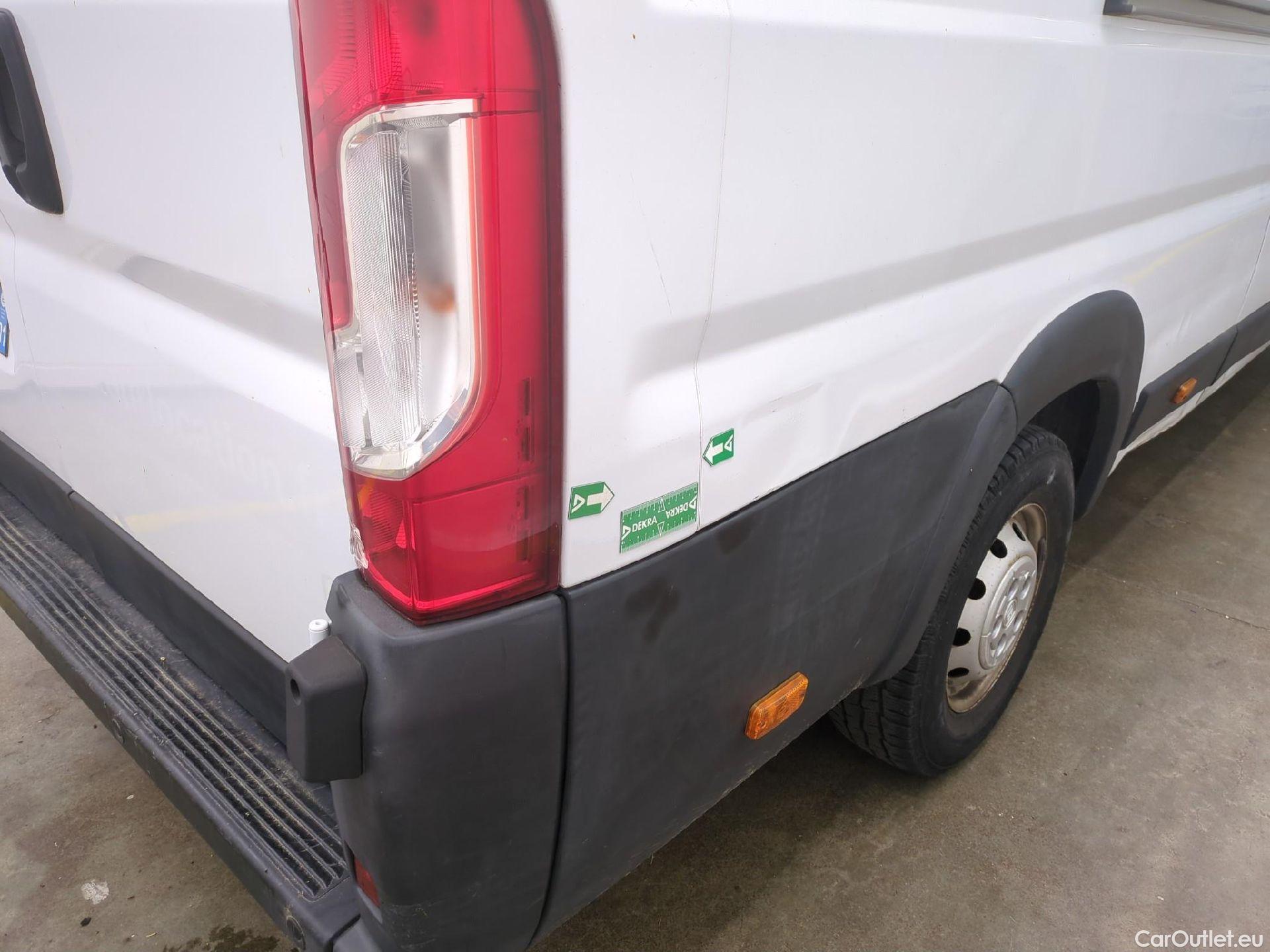  Fiat  Ducato FIAT  VU 4p Fourgon Maxi 3.5 XL H2 2.3 Mjet 130 Pack Pro Nav #47