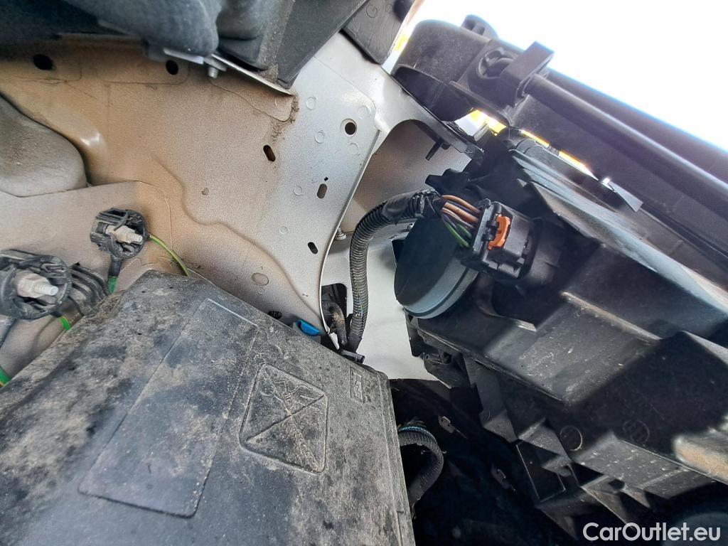  Toyota  Proace TOYOTA  City / 2019 / 4P / Fourgonnette 1.5 Medium 100 D-4D Business #37